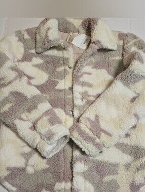 Womens Hem And Thread